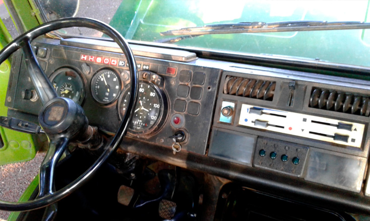 unimog-u1000-424-03
